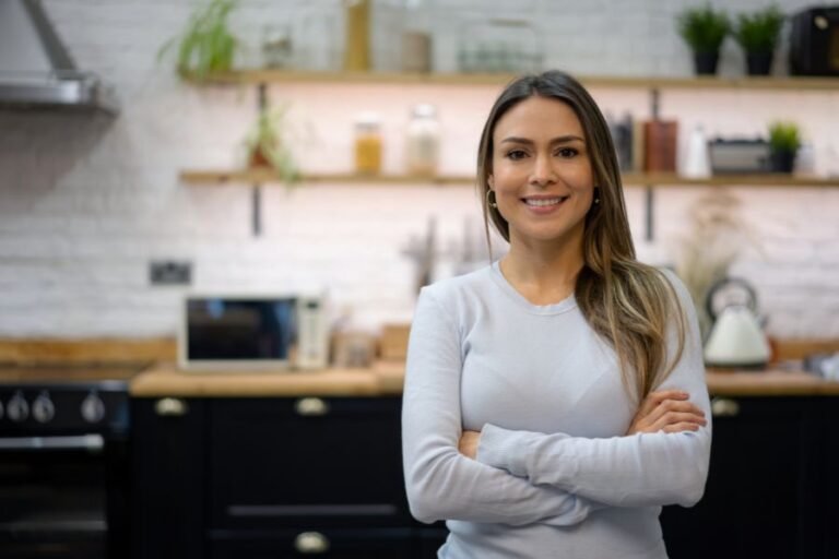 Plicoma Anal com Fissura Como Tratar a Dor e o Excesso de Pele em Curitiba